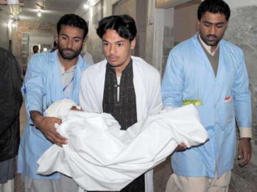 کوئٹہ، موسی کالونی ٹرین کی ٹکر سے زخمی ہونے والی بچی کو طبی ..