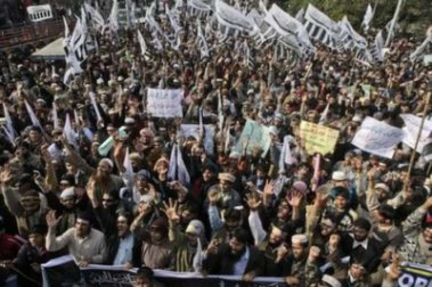 لاہور،مذہبی تنظیم کے کارکن توہین رسالت میں ممکنہ ترامیم ..