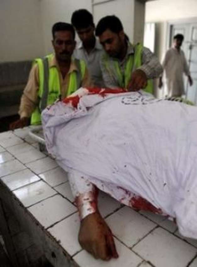 کراچی،مقامی ہسپتال کے کارکن نامعلوم افراد کی فائرنگ کا ..