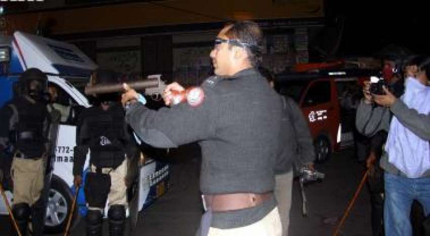 کراچی، آئی بی اے ٹیسٹ پاس اساتذہ کو وزیراعلی ہائوس جانے ..
