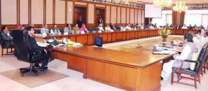 اسلام آباد، وزیراعظم راجہ پرویز اشرف وفاقی کابینہ کے اجلاس ..