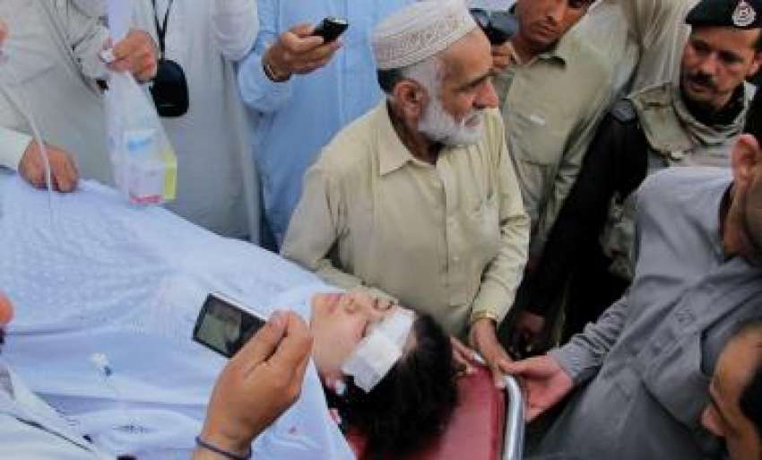 سوات، طالبان کی فائرنگ سے زخمی ہونیوالی ملالہ یوسفزئی کو ..