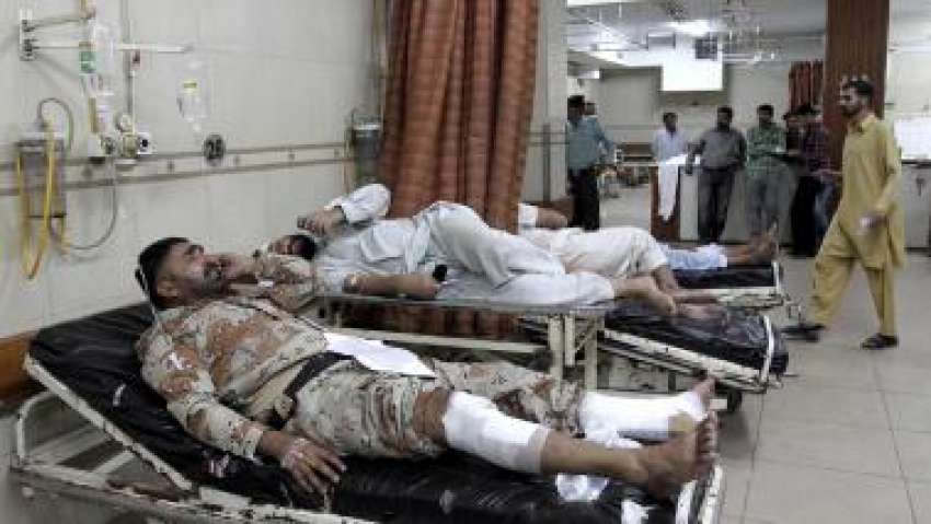 کراچی، رینجرز ہیڈکوارٹرز خودکش حملے میں زخمی ہونیوالے اہلکار ..