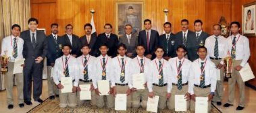 اسلام آباد، صدر آصف زرداری کا ایشیا کپ جیتنے والی انڈر16ہاکی ..