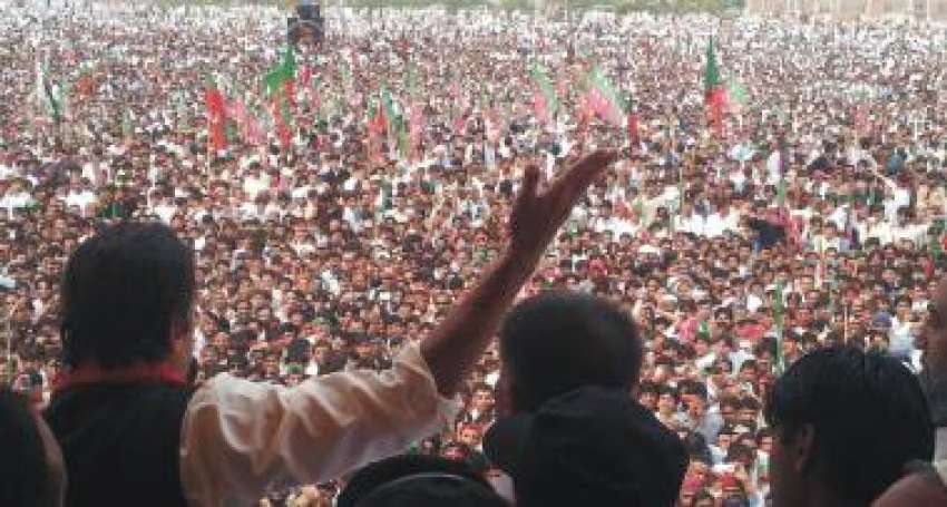 کرک، تحریک انصاف کے چئیرمین عمران خان جلسہ عام سے‌خطاب ..