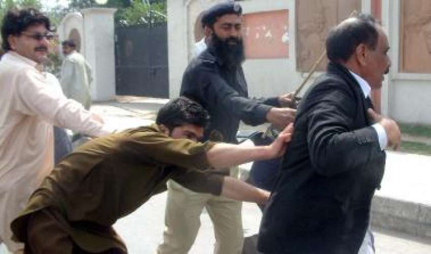 راولپنڈی، سابق صدر پرویز مشرف کی انسداد دہشتگردی کی عدالت ..