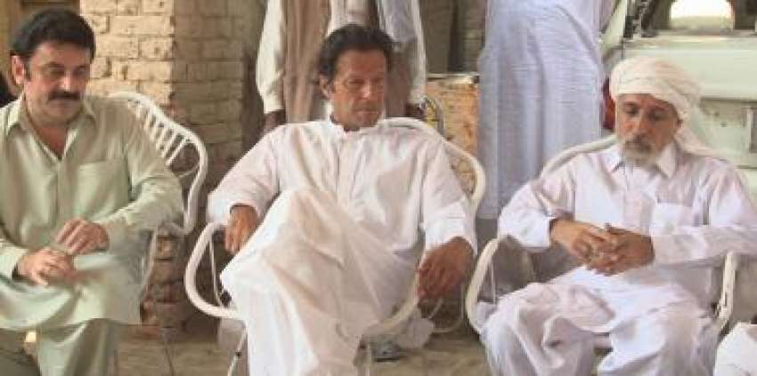ڈیرہ اسماعیل خان، تحریک انصاف کے چئیرمین عمران خان خودکش ..