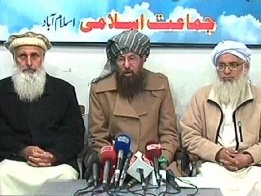 اسلام آباد: طالبان کی نامزد کردہ کمیٹی کے اجلاس کے بعد مولانا ..
