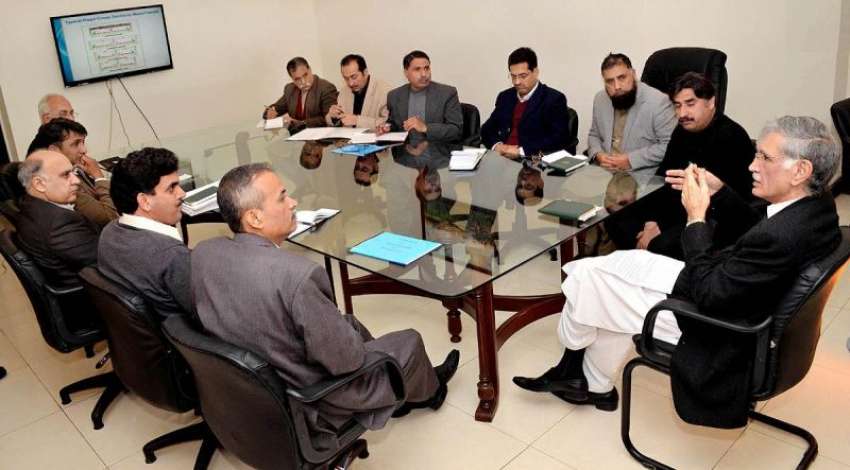 پشاور: خیبر پختونخواہ کے وزیر اعلیٰ پرویز خٹک میگا پراجیکٹ ..