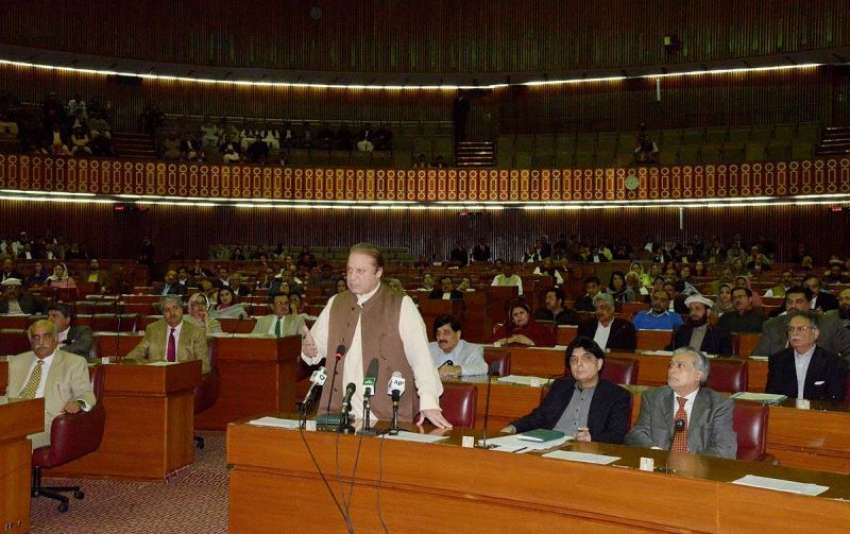اسلام آباد: وزیر اعظم نواز شریف قومی اسمبلی کے اجلاس سے خطاب ..