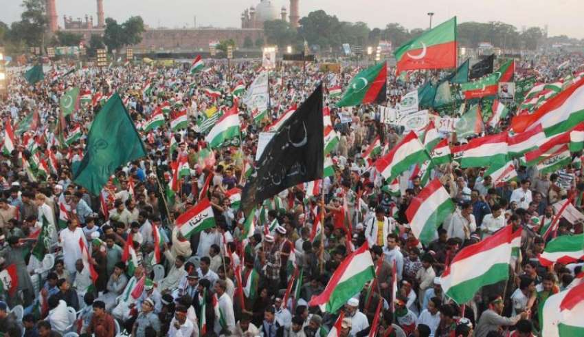لاہور، پاکستان عوامی تحریک انصاف کے مینار پاکستان پر جلسے ..