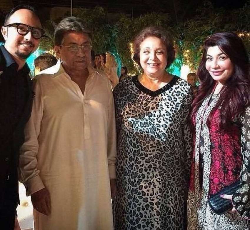 کراچی، معروف ڈریس ڈیزائنر نومی انصاری کا سابق صدر آصف زرداری ..