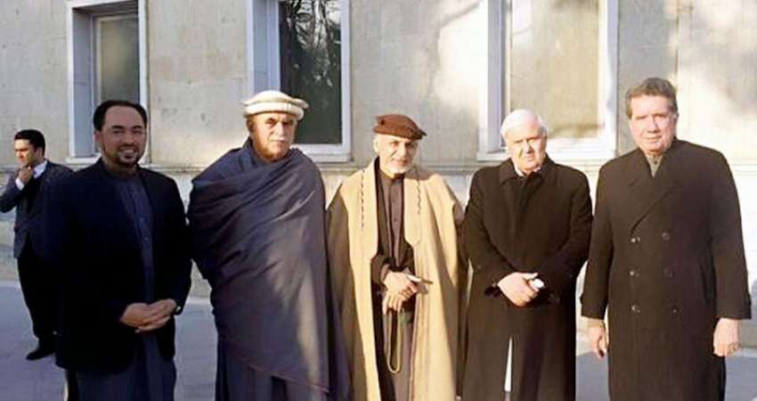 کابل، افغان صدر اشرف غنی سے پاکستانی پشتون رہنماؤں کے وفد ..