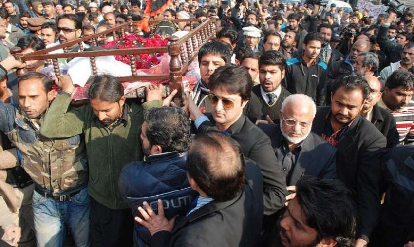 لاہور، سانحہ شکار پور میں جاں بحق ہونے والے سید قمر عباس ..