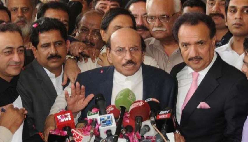 کراچی، وزیراعلی سندھ قائم علی شاہ سینیٹ انتخابات میں ووٹ ..