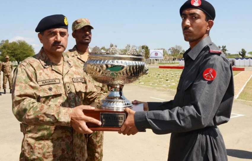 پشاور: میجر جنرل نعمان محمود میر علی شمالی وزیرستان میں ..