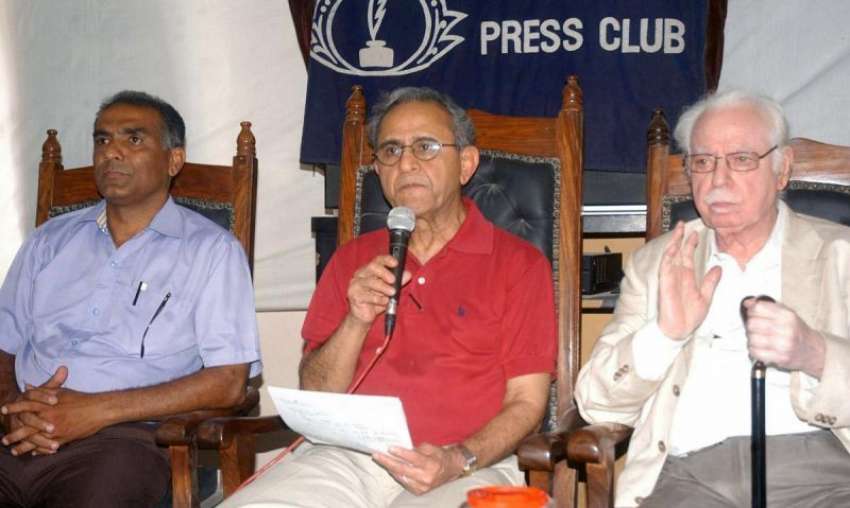 کراچی: پریس کلب میں ڈاکٹر اے ایچ نئیر نیو کلئیر پاور پلانٹ ..