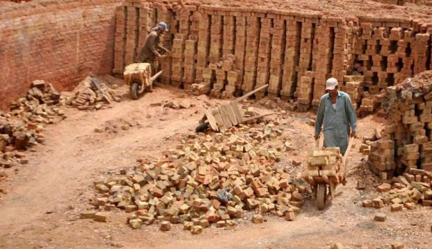 راولپنڈی: مزدوروں کے عالمی دن سے بے خبر نواحی علاقے میں واقع ..