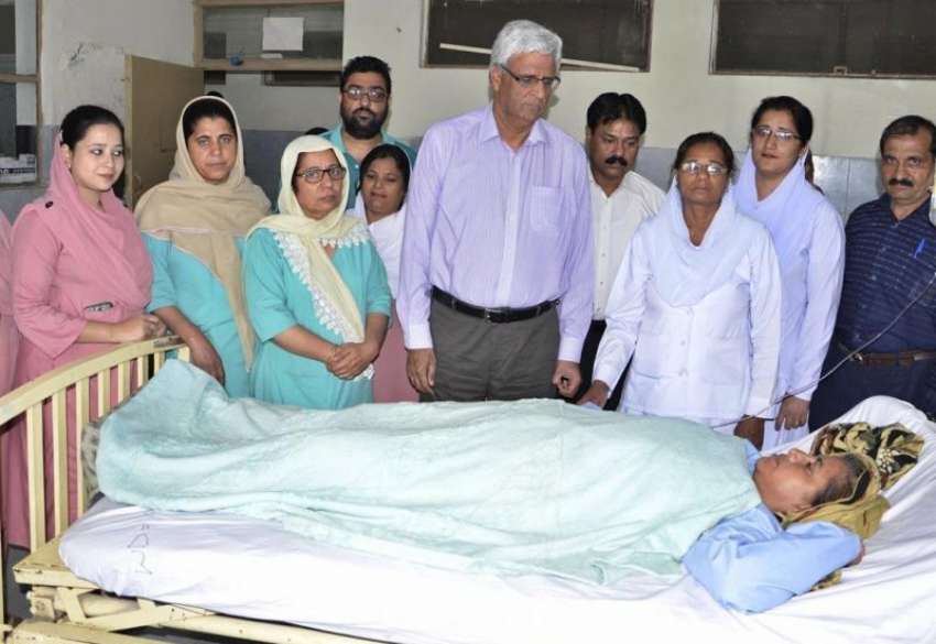 راولپنڈی: بینظیر بھٹو ہسپتال میں نرسوں کے عالمی دن کے موقع ..