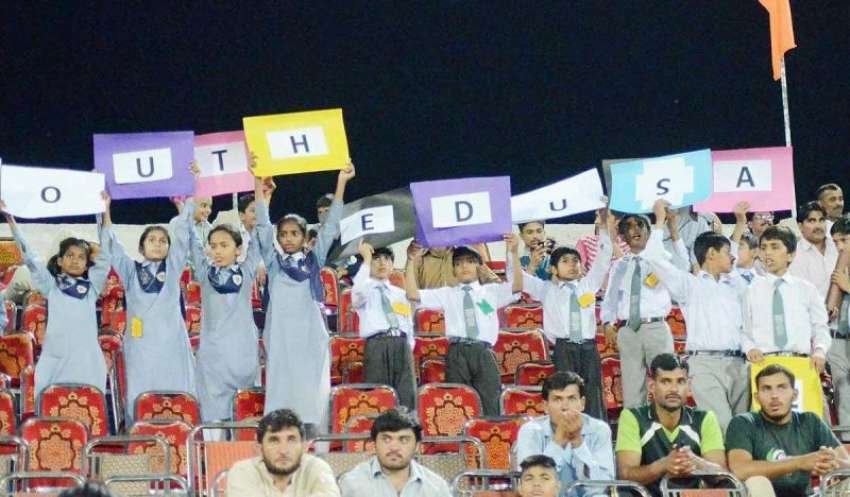 فیصل آباد: سپر ایٹ ٹی ٹونٹی کپ میں لاہور لائنز اور ملتان ..