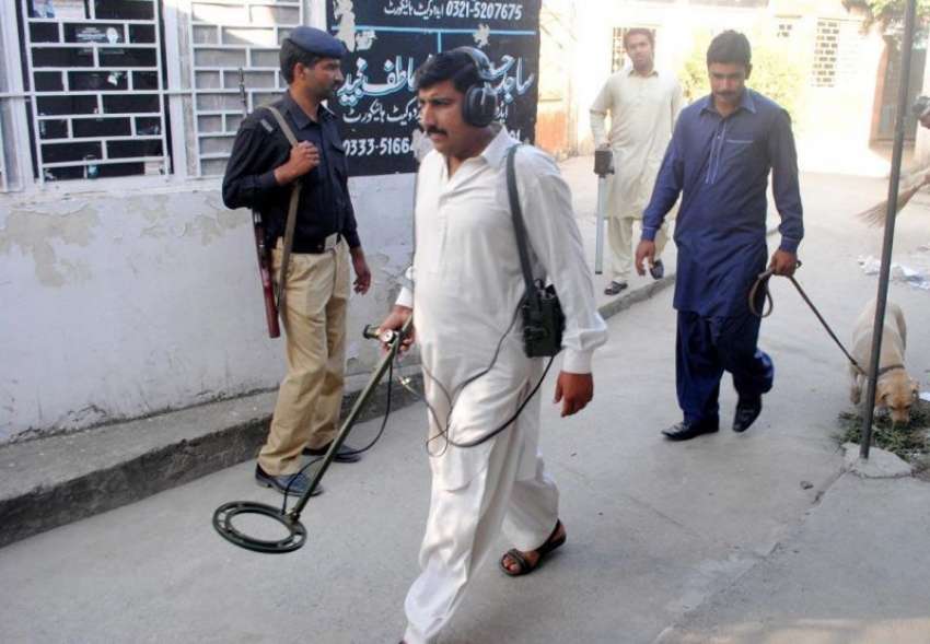 راولپنڈی: صابق صدر آصف علی زرداری کی احتساب عدالت پیشی کے ..