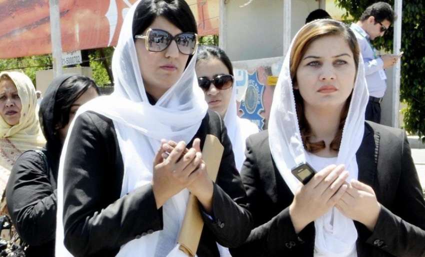 راولپنڈی: راولپنڈی بار ایسوسی ایشن کی خواتین وکلاء ڈسکہ ..