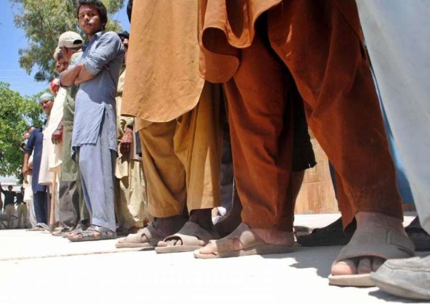 راولپنڈی: پولیس لائن میں ہفتہ صفائی میں آنے والے مہمانوں ..