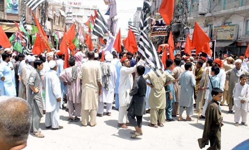 پشاور: اپوزیشن کی طرف سے ہڑتال کی کاک کے موقع پر کارکنان ..