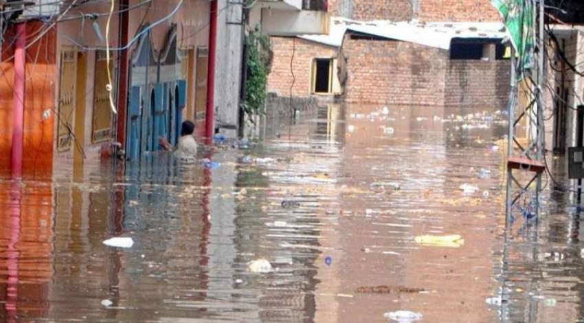 راولپنڈی: شدید بارش کے بعد ندیم کالونی کے گھر پانی میں ڈوبے ..