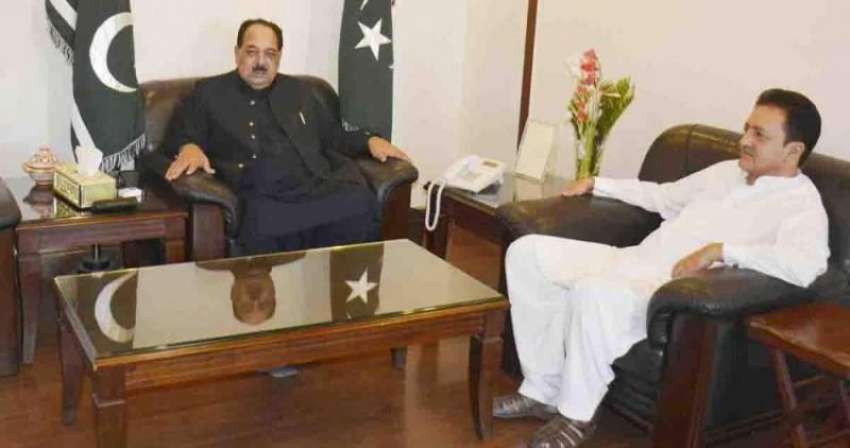 اسلام آباد: وزیر اعظم آزاد کشمیر چوہدری عبدالمجید سے سابق ..