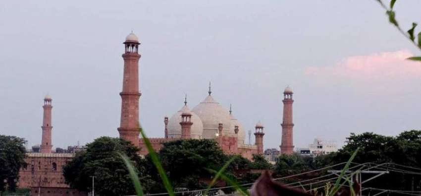 لاہور: بادشاہی مسجد کا خوبصورت منظر۔
