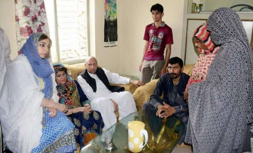 قصور: تحریک انصاف پنجاب کے آرگنائزر چوہدری محمد سرور ، خواتین ..