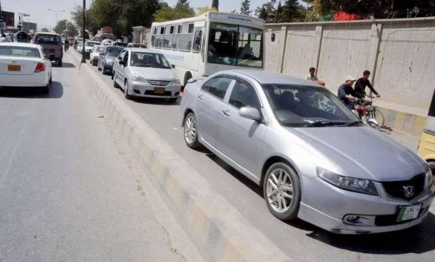 کوئٹہ: صوبائی دارالحکومت کوئٹہ میں ٹریفک کا نظام خراب ہونے ..