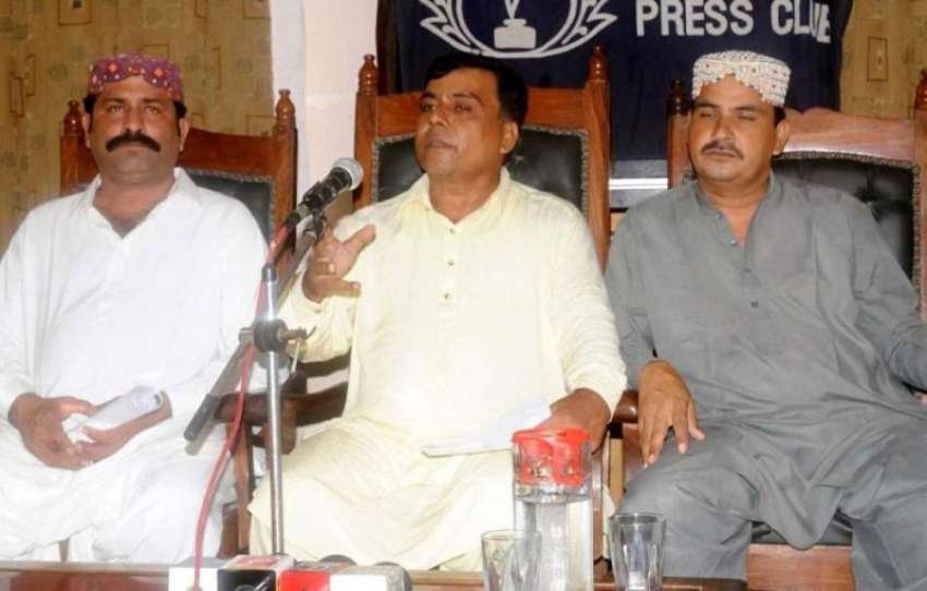 کراچی: پریس کلب میں سندھ نیشنل پارٹی کے مرکزی رہنمادلشاد ..