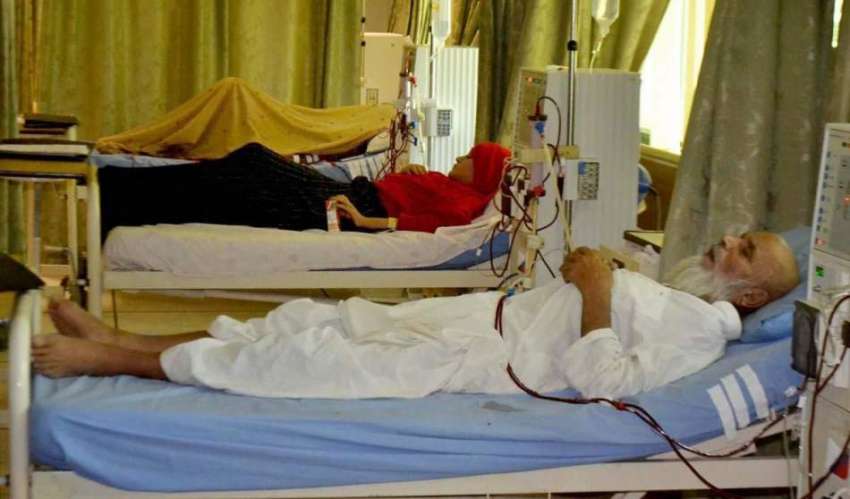 کوئٹہ: کڈنی سینٹر ہسپتال میں داخل مریضوں کا خون ڈائلاسسز ..