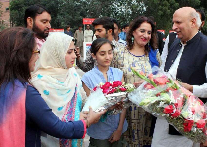 لاہور: تحریک انصاف پنجاب کے آرگنائزر چوہدری محمد سرور کا ..