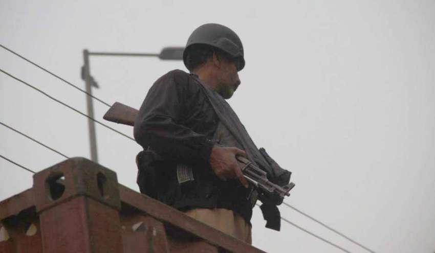 لاہور: حضرت داتا گنج بخش کے عرس مبارک کے دوسرے روز ایک پولیس ..