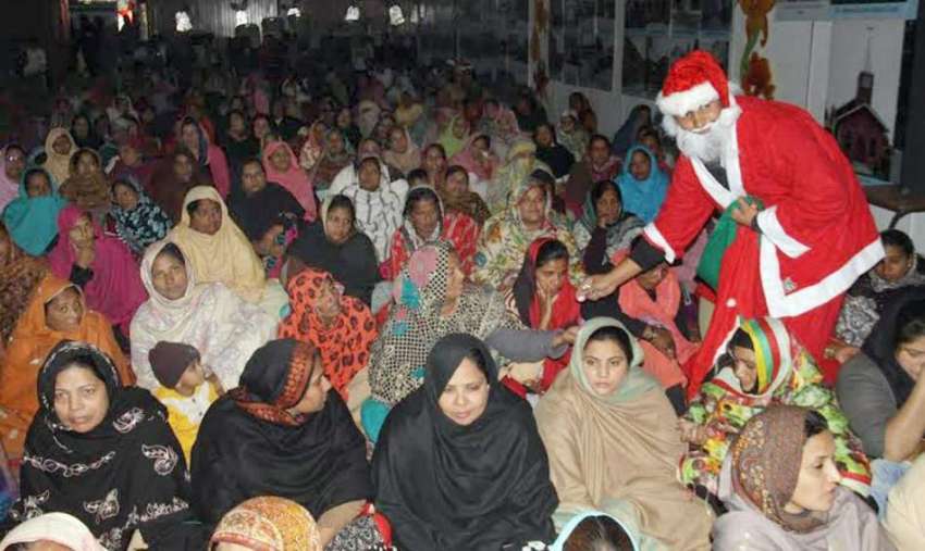 لاہور: تاریخی سینٹ انتھونی سکول میں کرسمس کے حوالے سے تقریب ..