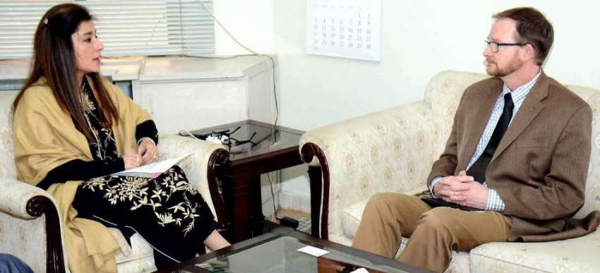 اسلام آباد: پولیو خاتمے بارے وزیر اعظم کی فوکل پرسن سینیٹر ..