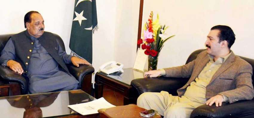 اسلام آباد: وزیر اعظم آزاد کشمیر چوہدری عبدالمجید سے وزیر ..