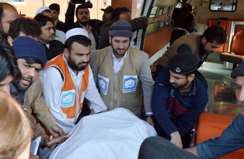 پشاور: چار سدہ باچا خان یونیورسٹی پر دہشتگردوں کے حملے میں ..
