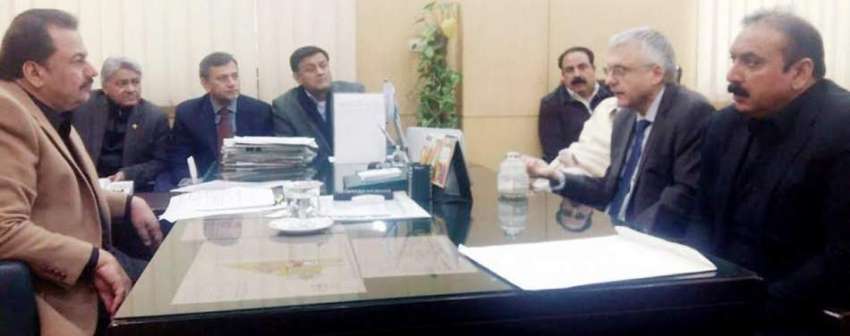 لاہور: صوبائی وزیر زراعت ڈاکٹر فرخ جاوید چاول کے ایکسپورٹرز ..