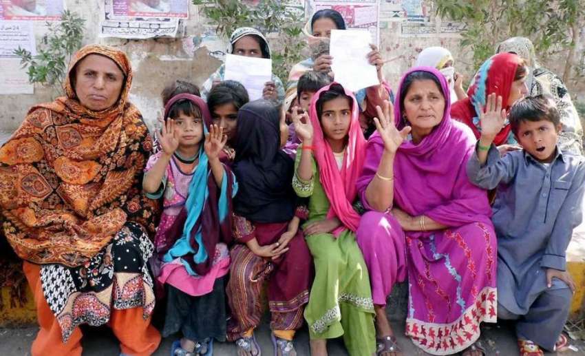 حیدر آباد: ٹنڈو یوسف کے رہائشی پلاٹ پر قبضے کے خلاف احتجاج ..