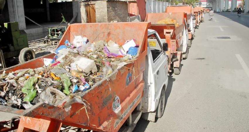 راولپنڈی: ترک کمپنی البراک شہر سے کوڑا اٹھانے کے بعد گاڑیاں ..