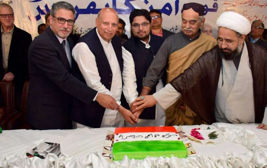 لاہور: تحریک انصاف پنجاب کے سابق آرگنائزرچوہدری محمد سرور، ..