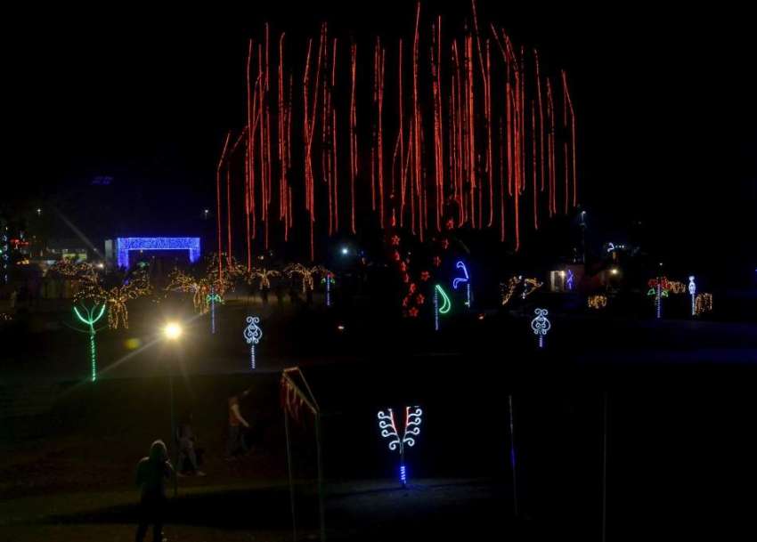 لاہور: جشن بہاراں کی آمد پر جیلانی پارک کو لائٹوں سے سجایا ..