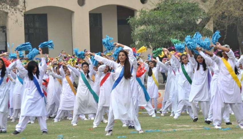 لاہور: گورنمنٹ کالج ویمن گلبرگ کے سالانہ سپورٹس ڈے کے موقع ..