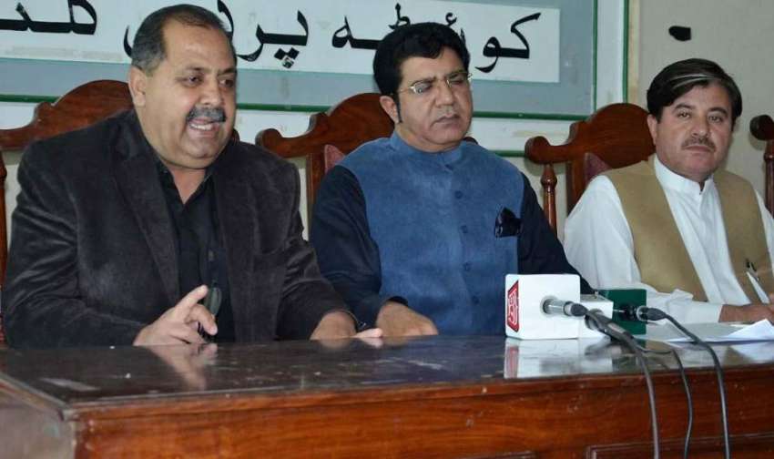 کوئٹہ: پاکستان تحریک انصاف کے رہنما ء میر اسماعیل لہڑی، ..