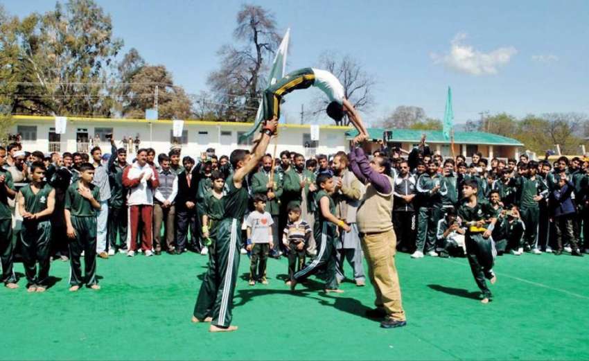 ایبٹ آباد: جمناسٹک کے کھلاڑی خیبر پختونخوا گیمز کی افتتاحی ..