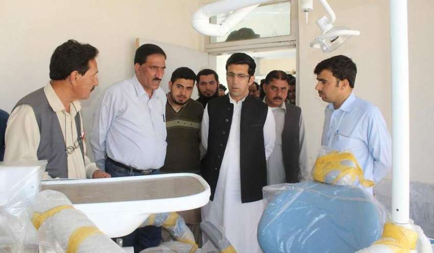 صوابی: سینئر وزیر برائے صحت شہرام خان ترکئی تحصیل ہسپتال ..
